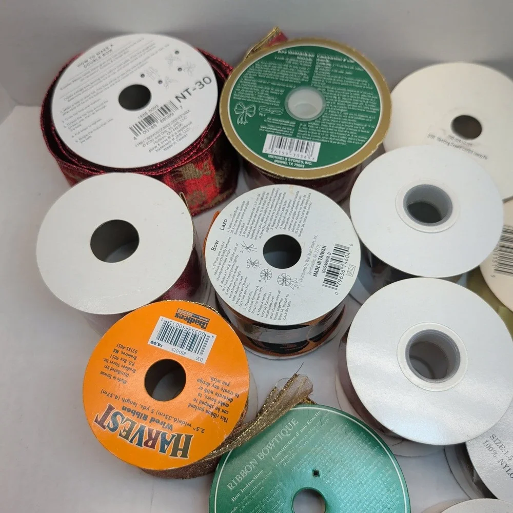 Mixed Lot Decorative Ribbon Spools Christmas Halloween Satin Wired Craft 18pc